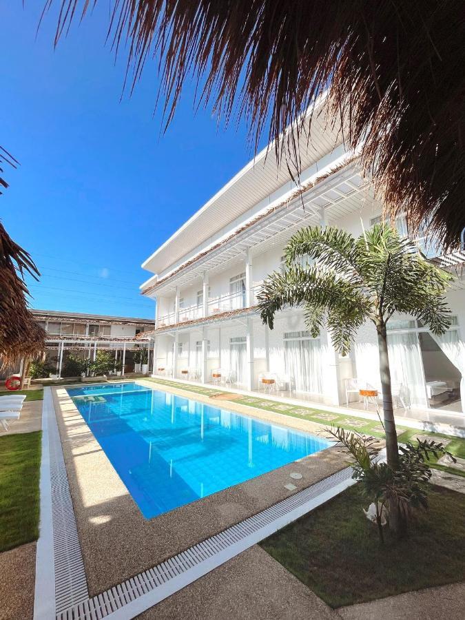 Anlio Resort Dauis Buitenkant foto